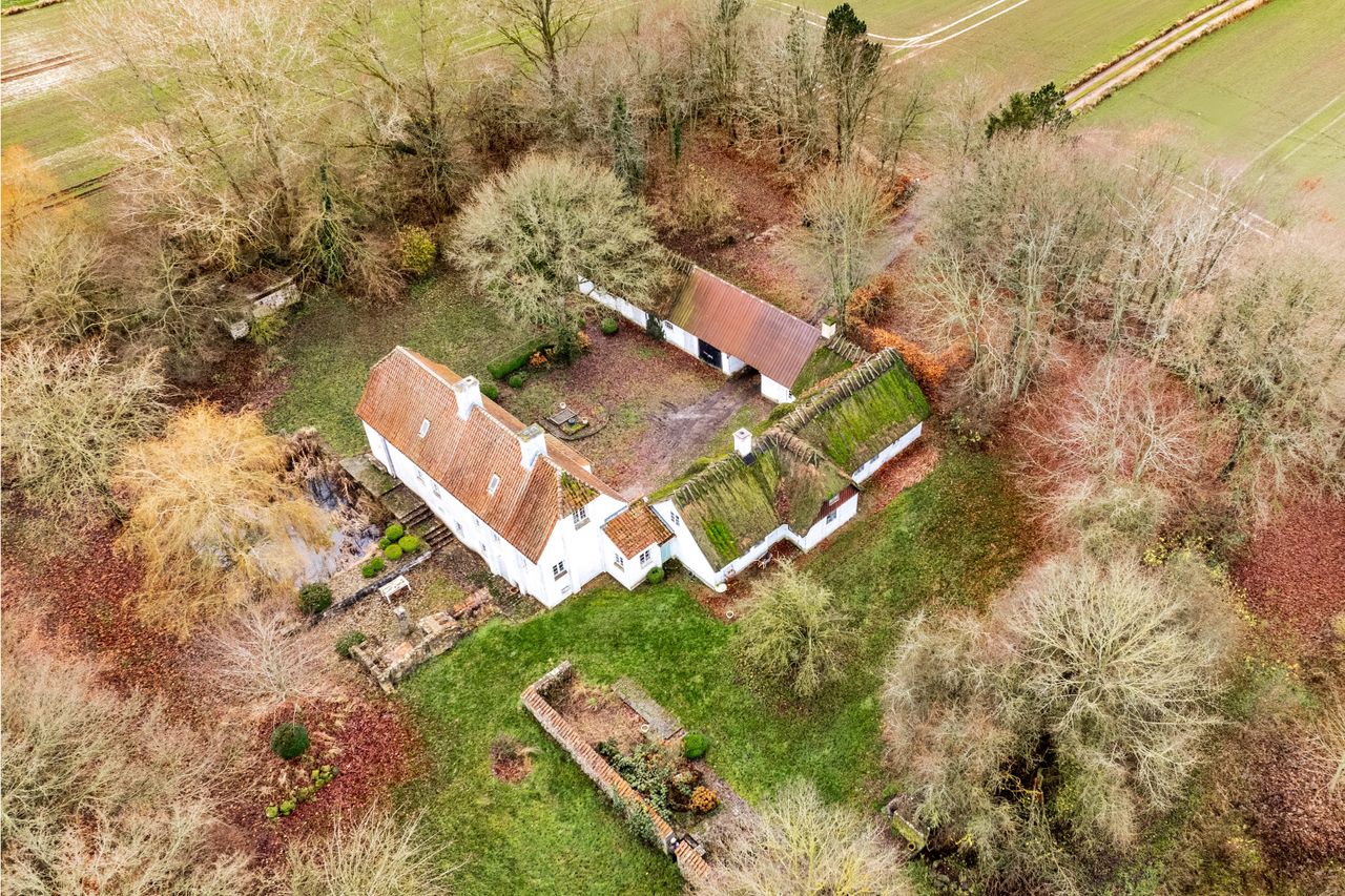 Ejendomsbillede 2 af 41